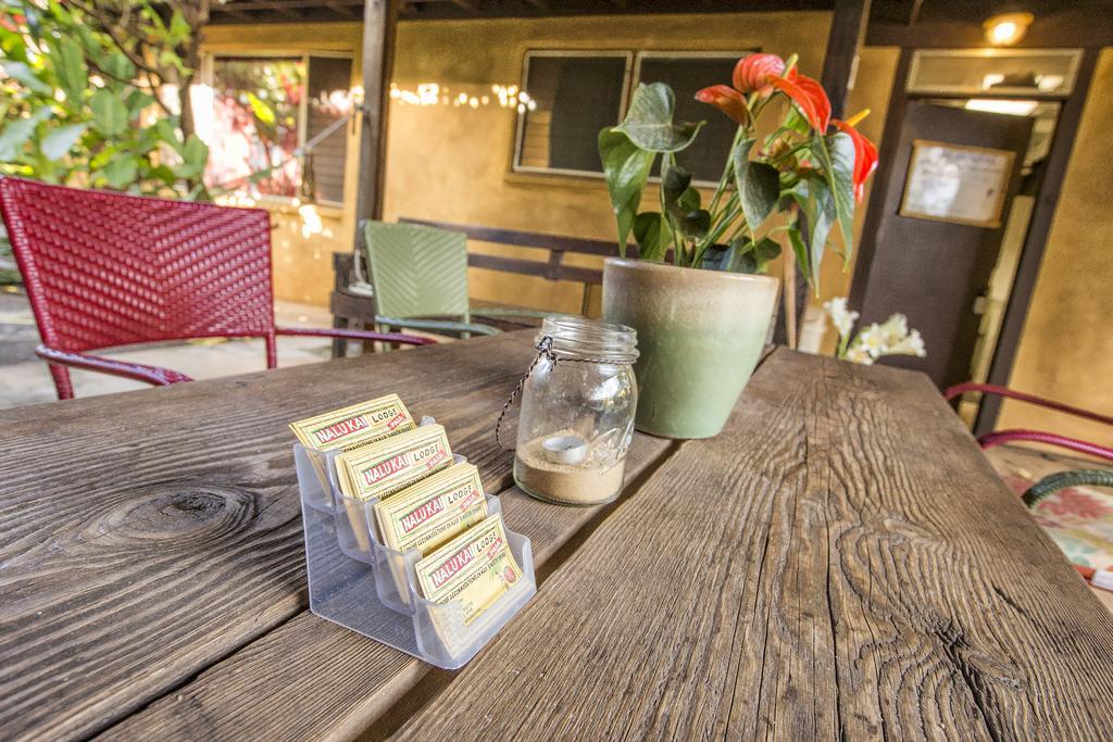 Nalu Kai Lodge Paia Hotel Екстер'єр фото